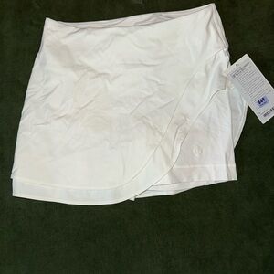 White Lululemon tennis skirt